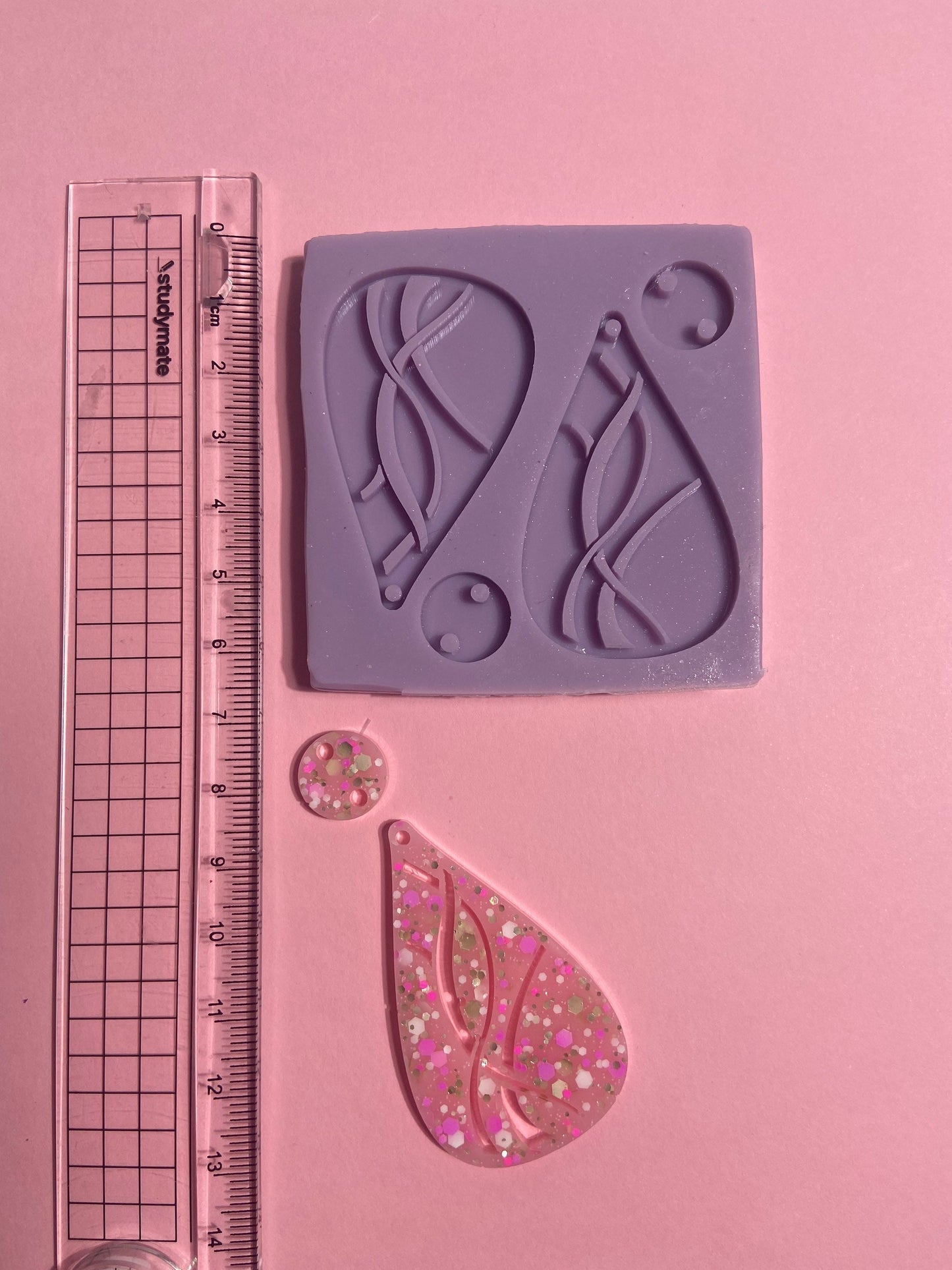 Unique shaped silicone earring mould/mold - ideal for resin, dangle earring, cute mini mould
