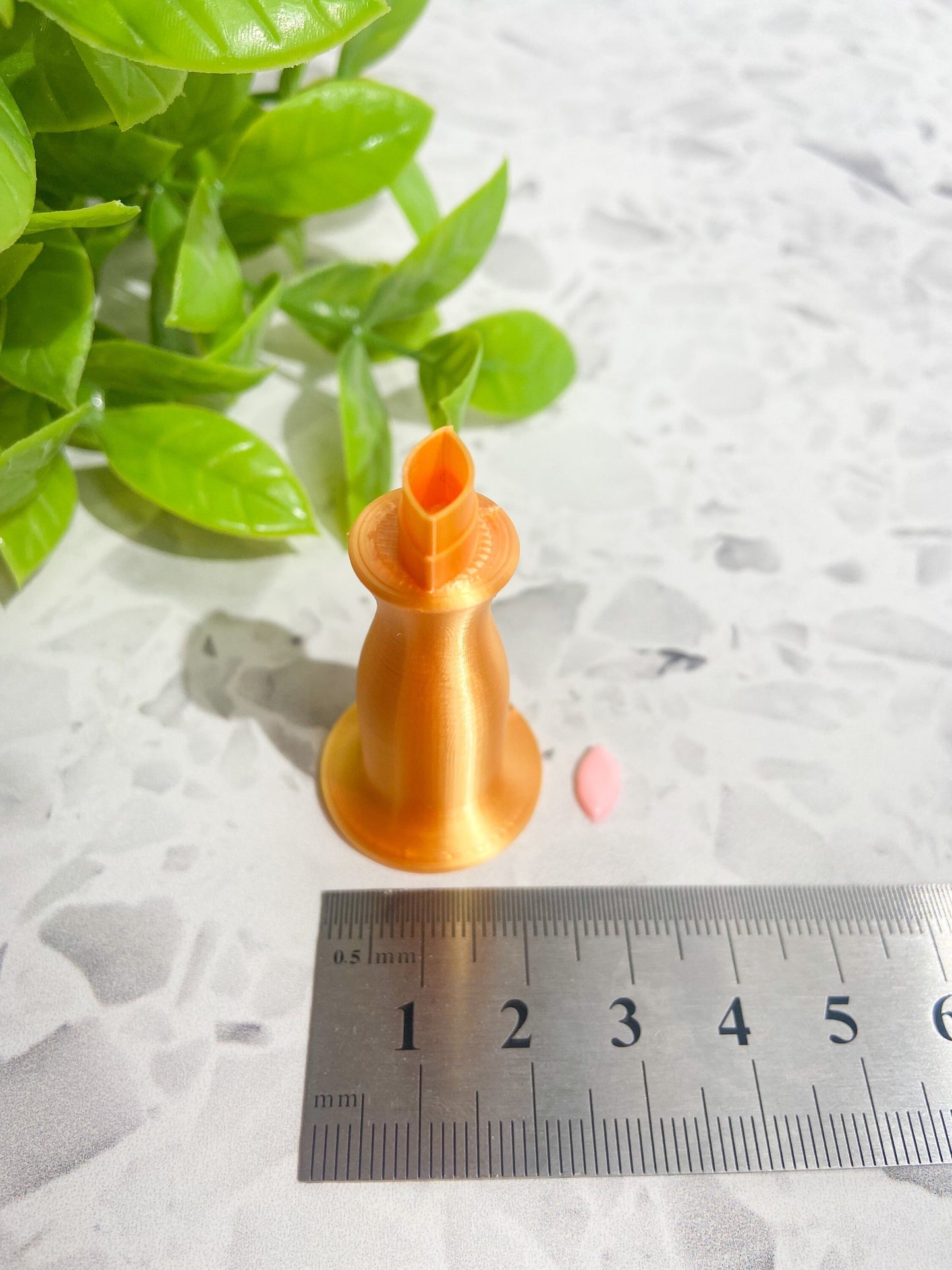 Polymer clay micro cutter