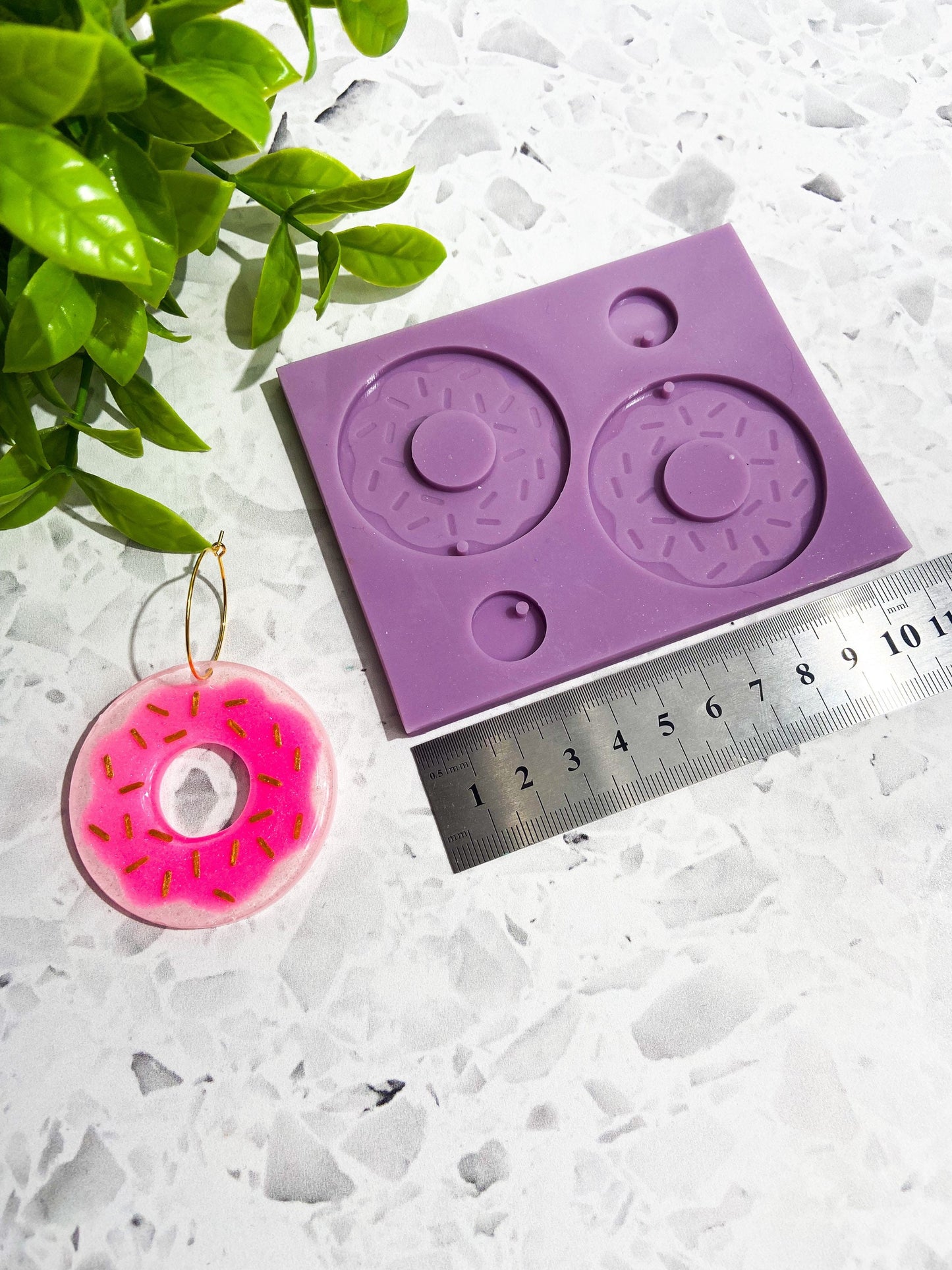 Doughnut silicone earring mould/mold