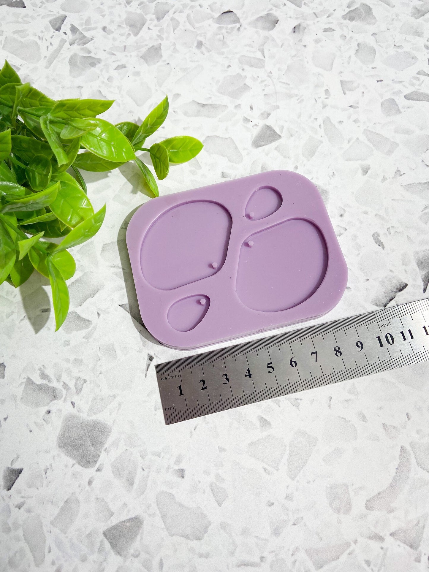 Silicone earring mould/mold