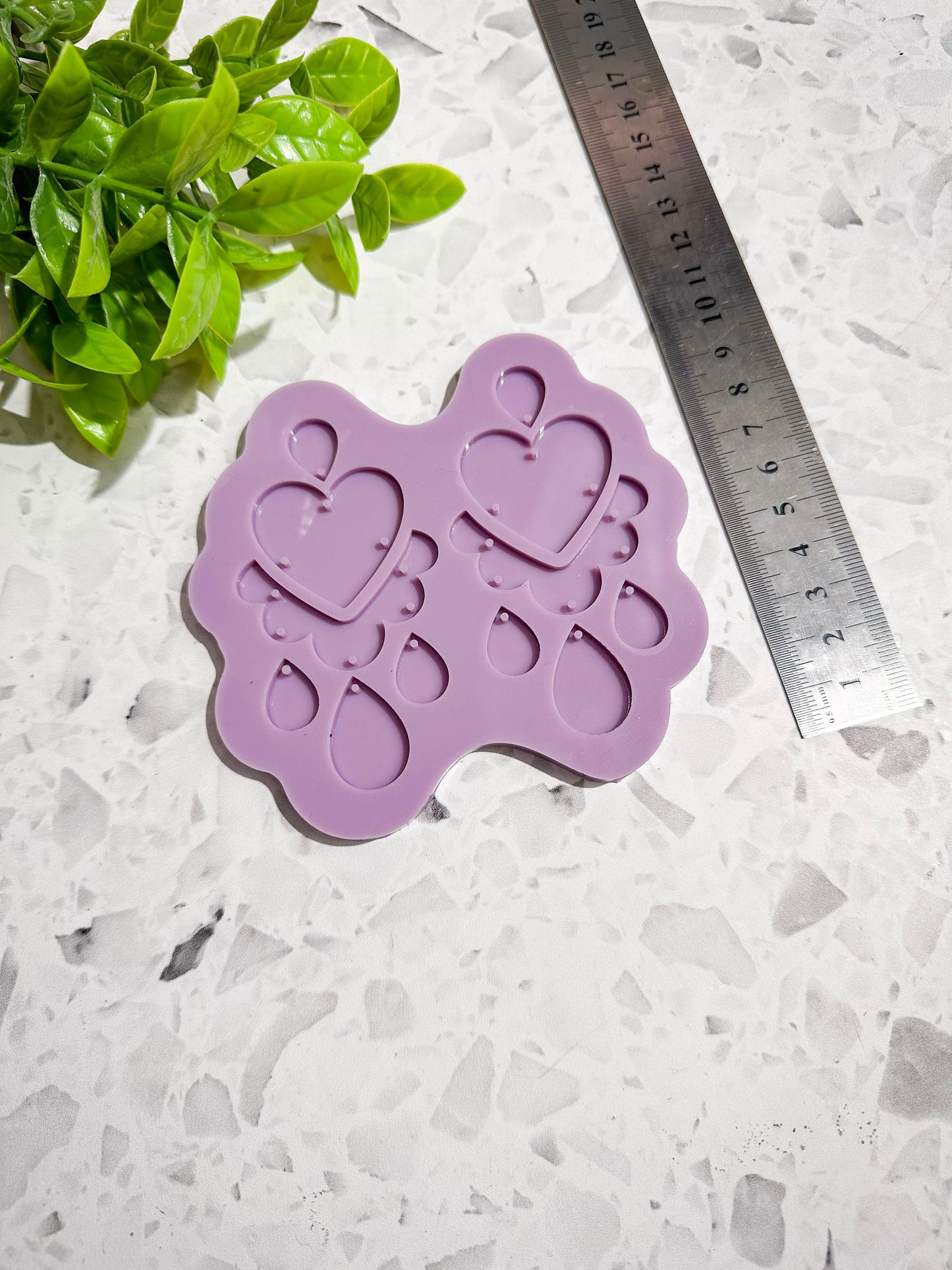 Dangle silicone earring mould, chandelier shaped silicone mould for resin, heart silicone mould