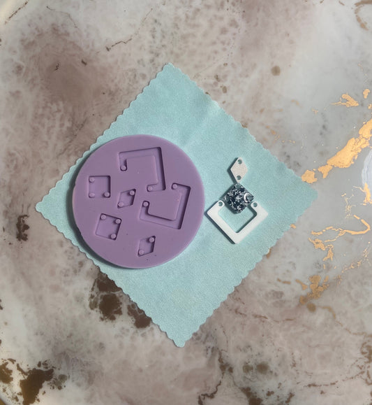 Silicone earring mould/mold