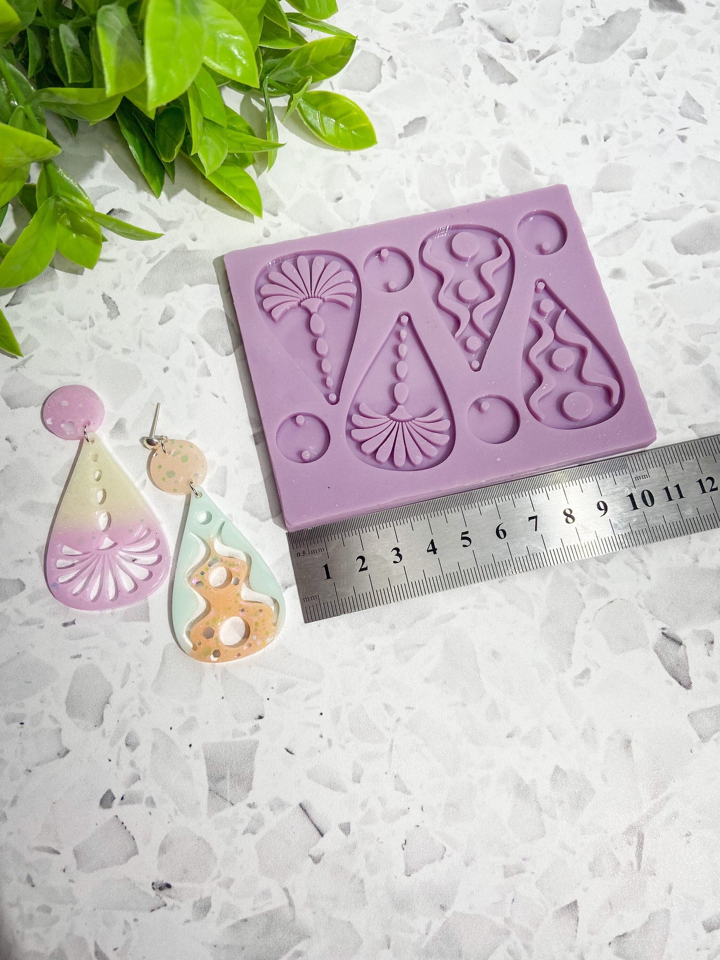 Silicone earring mould/mold