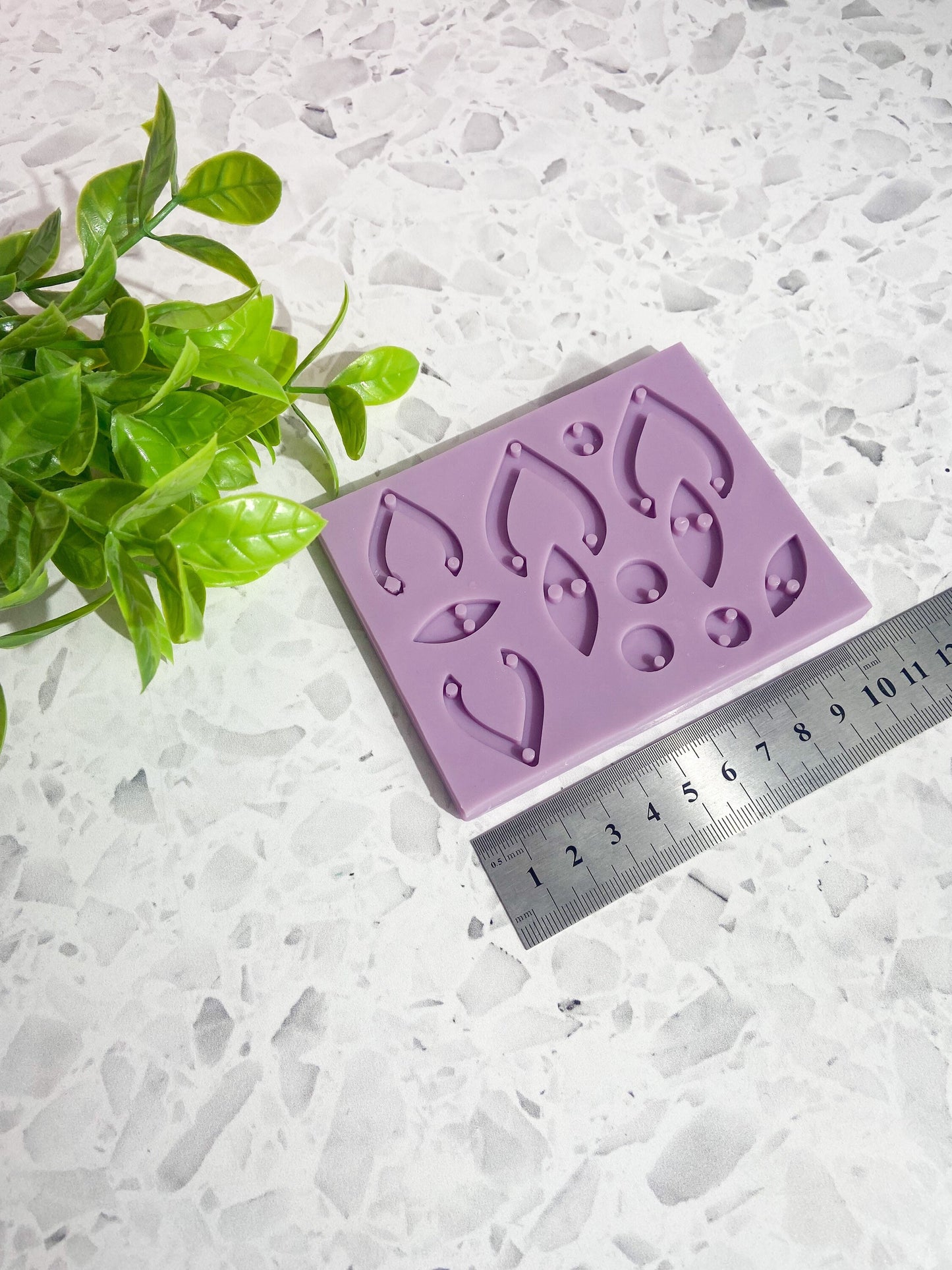 Silicone earring mould/mold