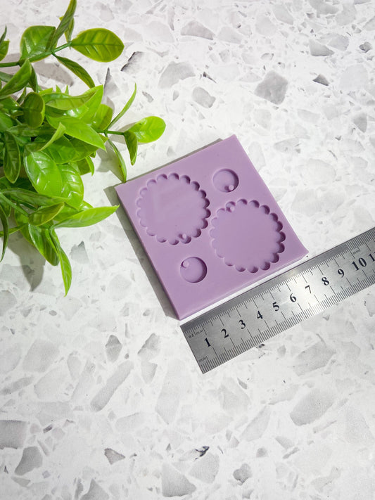 Silicone earring mould/mold