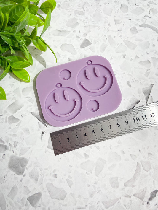 Smiley face silicone earring mould/mold